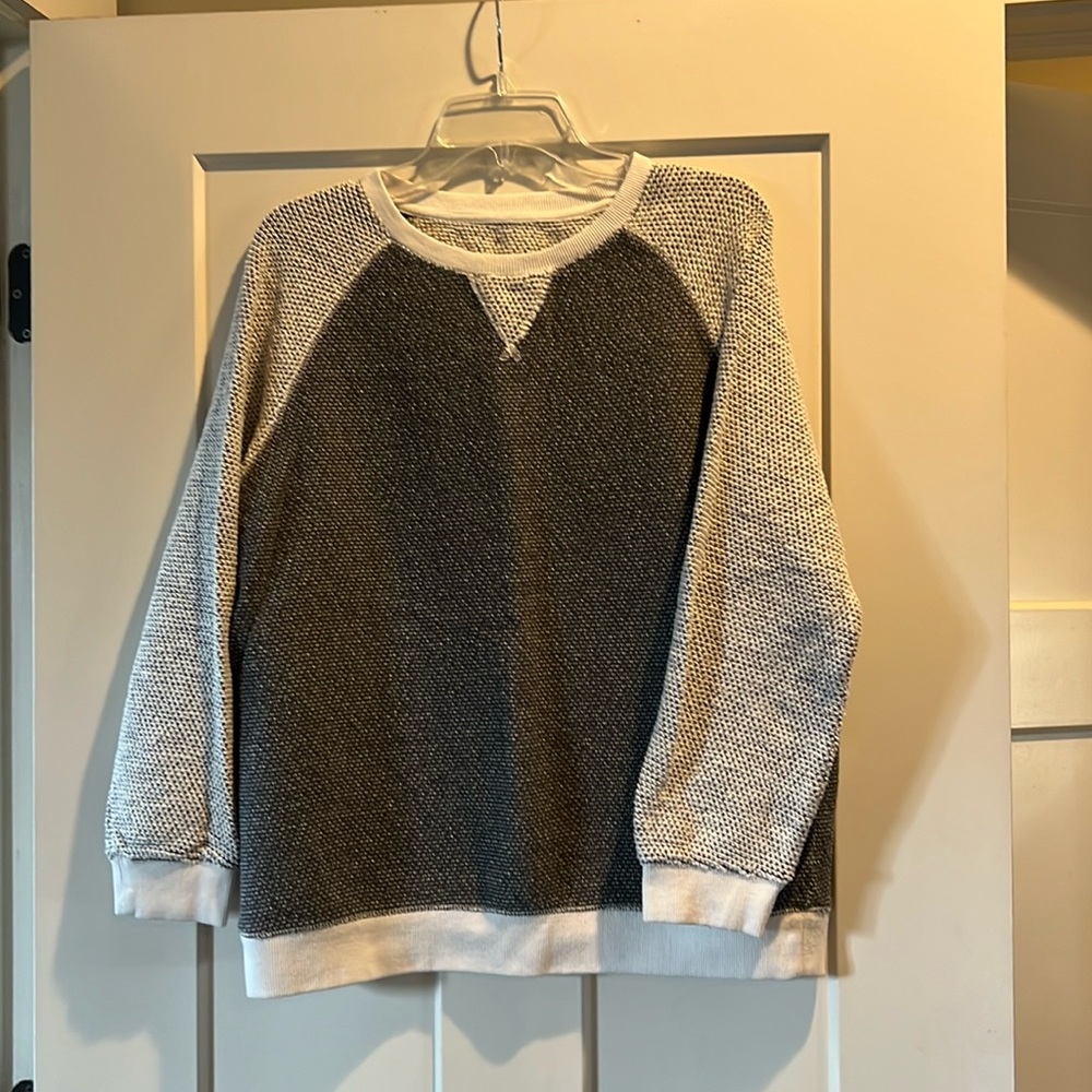 Zyia Active Gray Binary Crewneck